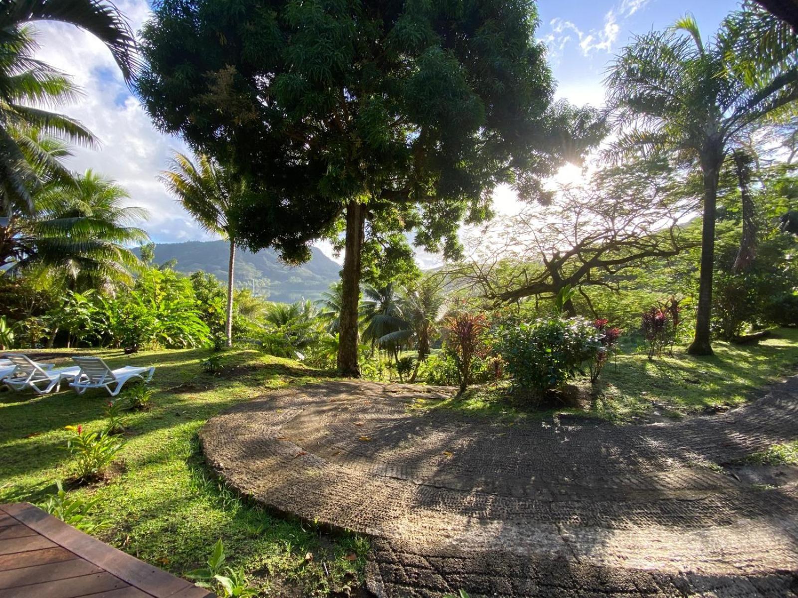 Huahine Manta Lodge Avec 4X4 Optionnel Haapu 外观 照片